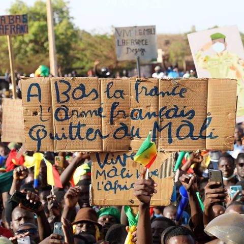 Africana: le tensioni tra Mali e Francia