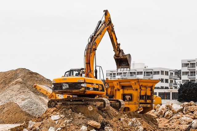 Why You Should Lease Business Construction Equipment