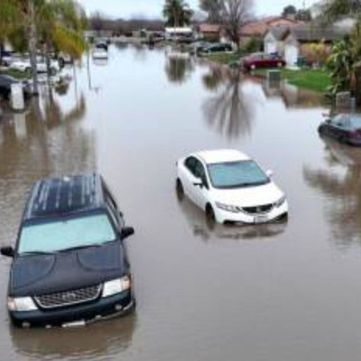 Deslaves, inundaciones y cortes de luz, algunas de las afectaciones por el paso de Hilary en California.