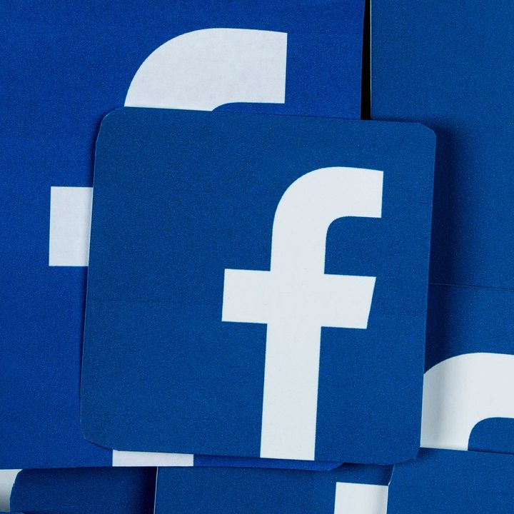 Botão “Criar” do Facebook está em teste
