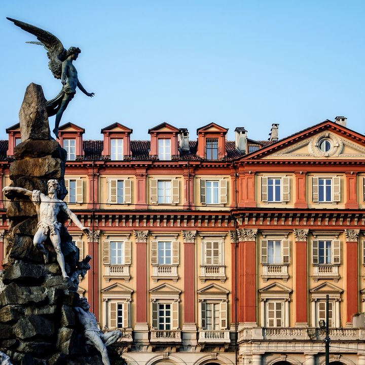 Piazza Statuto - Simbolo della Torino Magica