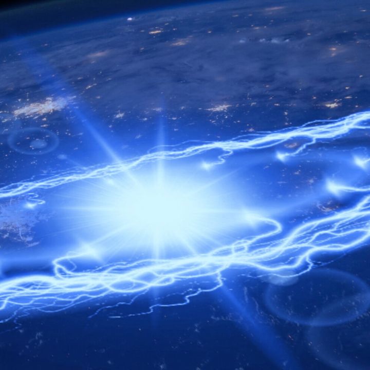 Cyber Attack on AT&T & Other Carriers Or Solar Flare | EMP Incoming?