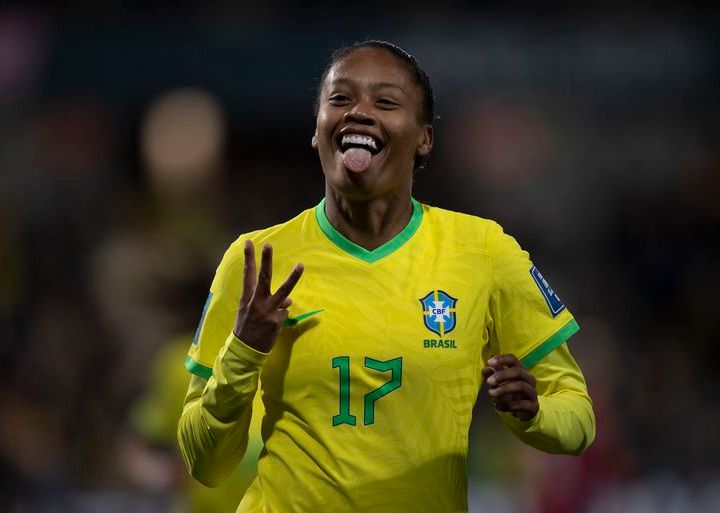 Esportes 43 minutos 10 segundos atrás Com Ary Borges, Brasil goleia o Panamá na estreia do Mundial feminino
