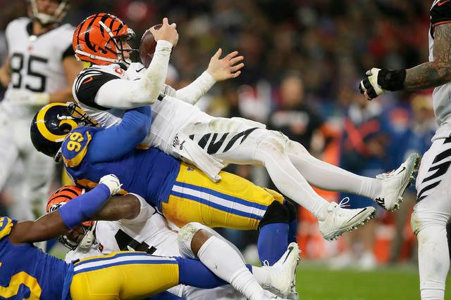 Cincinnati Bengals Weekly W/ Joe Kelly: Bengals lose to Rams, Dalton gets benched