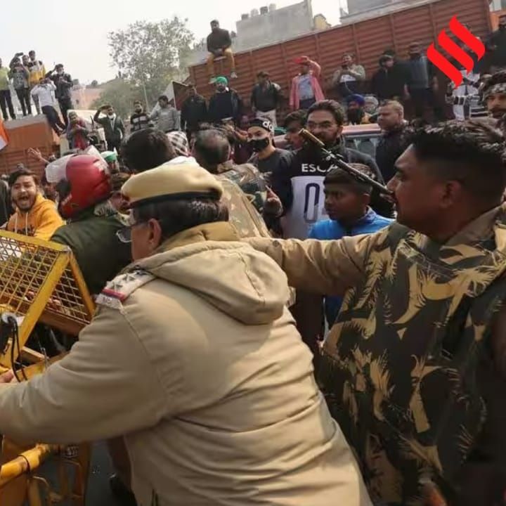आंदोलनकारी लोकतांत्रिक तरीका अपनाएं - Democratic way of Protest (Duniya Mere Aage, 28 July 2023)