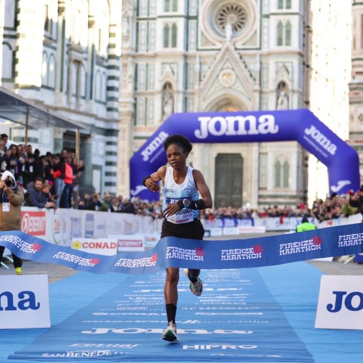 39^ Firenze Marathon: Vincono Clementine Mukandanga e Sai El Otmani
