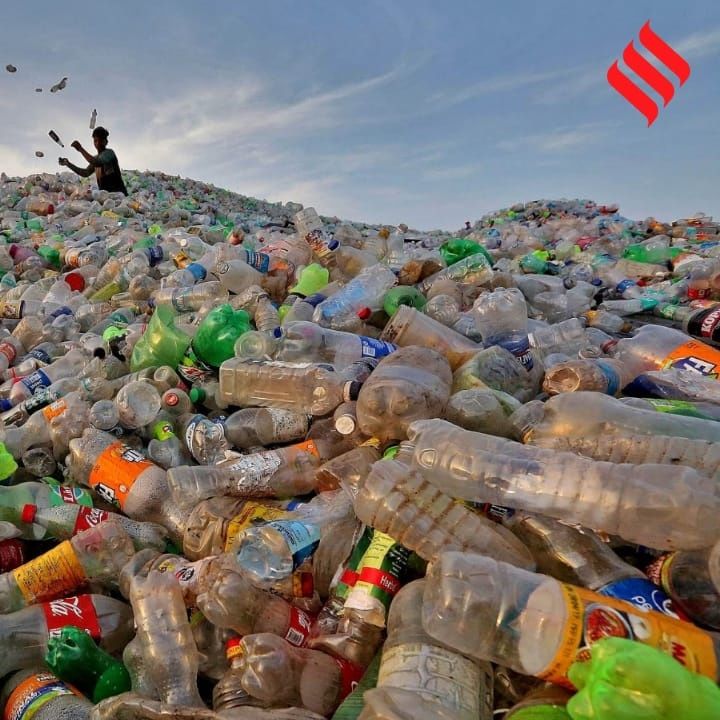 सुविधा के खतरे - Use of Plastic (Duniya Mere Aage, 22 August 2023)