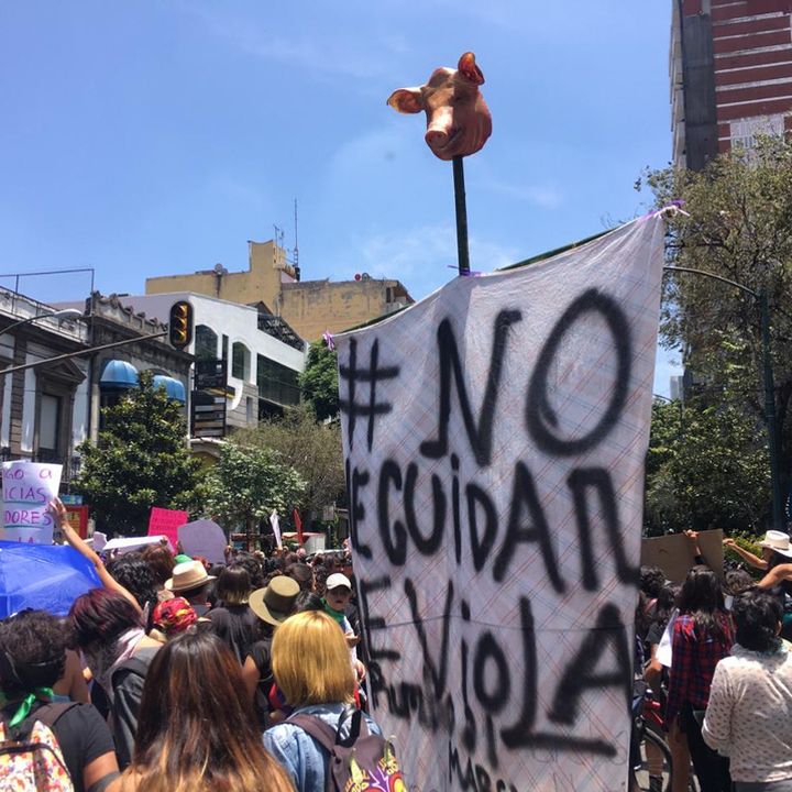 Mujeres marchan a la PGJ-CDMX