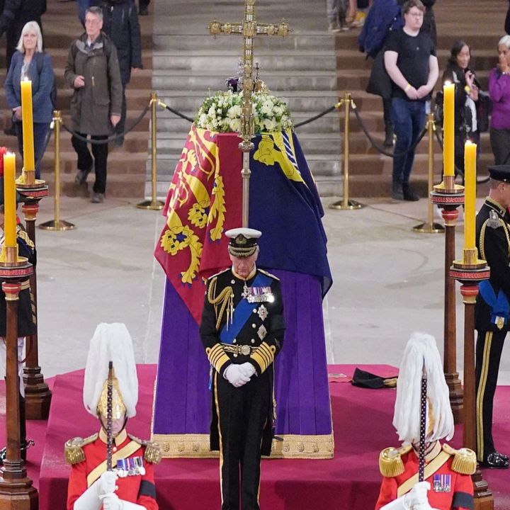 Has mourning Queen Elizabeth II regalvanized Britian?