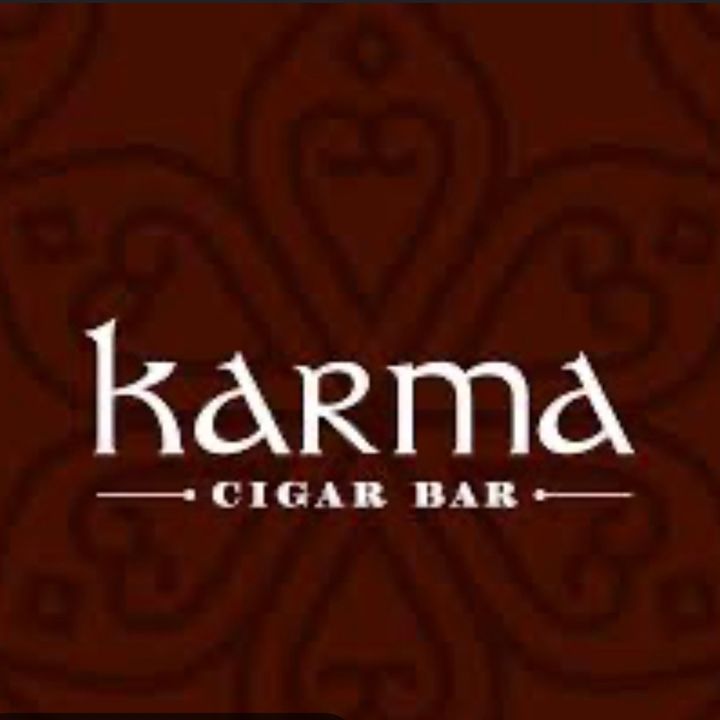 Let’s talk about the hottest cigar bar in the midwest!!!