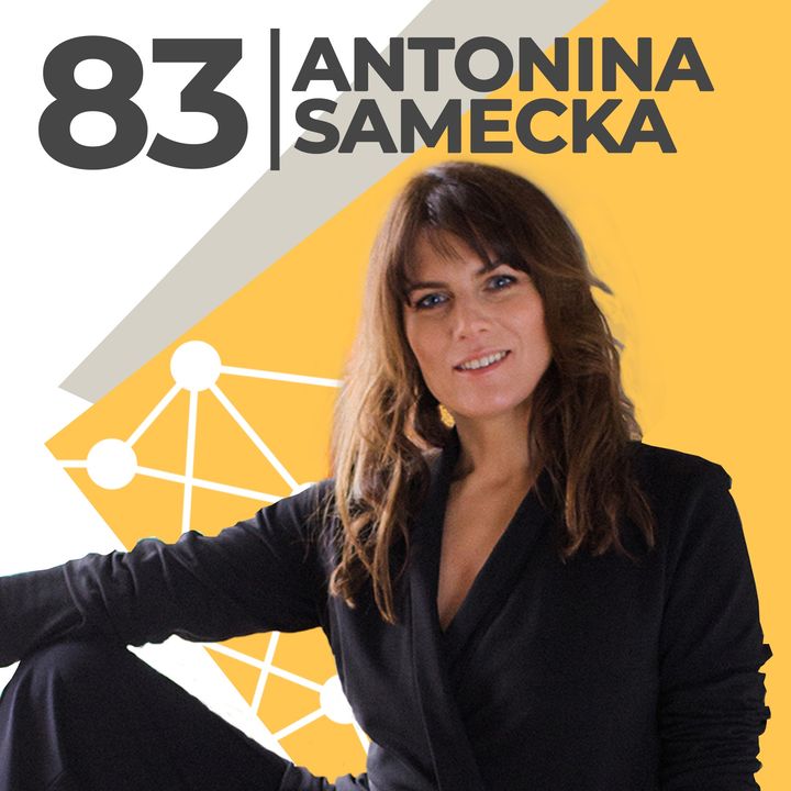 Antonina Samecka-zaczęło się od szarej bluzy z kapturem-RISK made in Warsaw