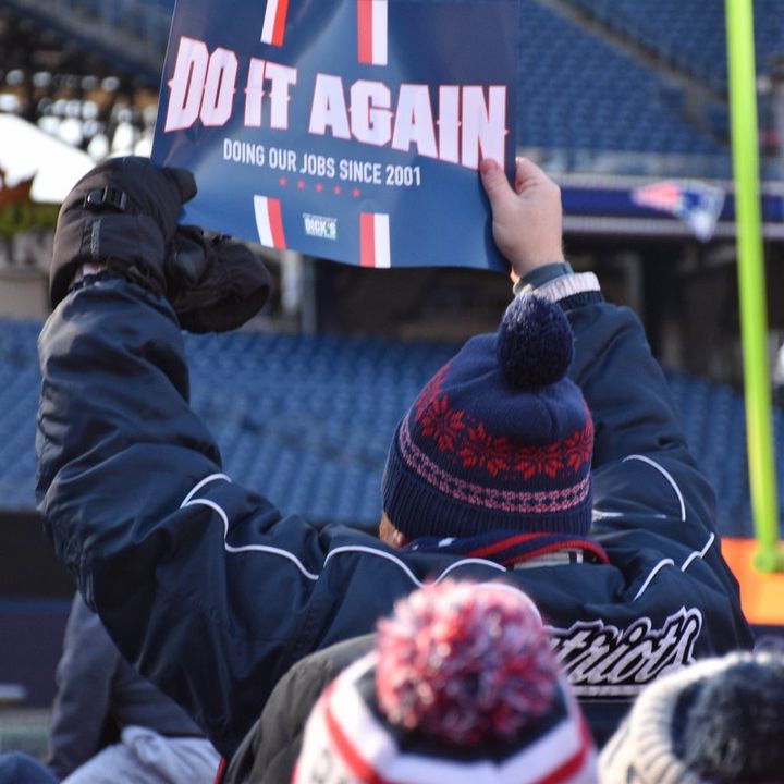 Patriots, Rams Engage In Cross-Country Trash Talk At Sendoff Rallies