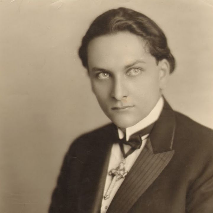 "The Gifts of Manly Palmer Hall: A Visit to the Philosophical Research Society in Los Angeles"