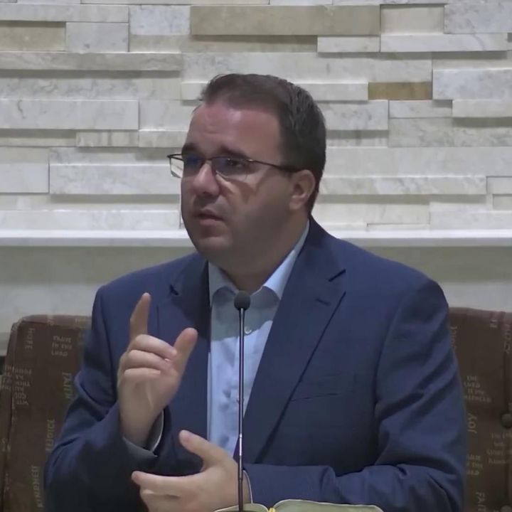 Părăsiți clubul creștinismului! - Andrei Bălulescu