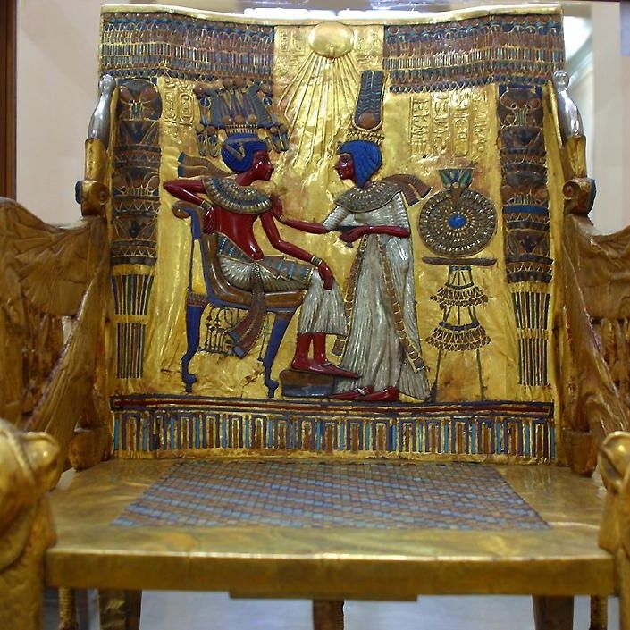 Il Trono d’oro del re Tutankhamon