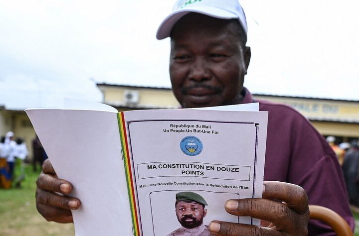 Africana: Il referendum costituzionale in Mali