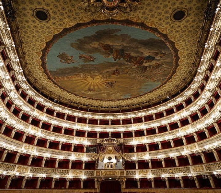 Il San Carlo: il teatro lirico di Napoli