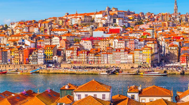 Porto una delle città piu  belle e affascinante del Portogallo
