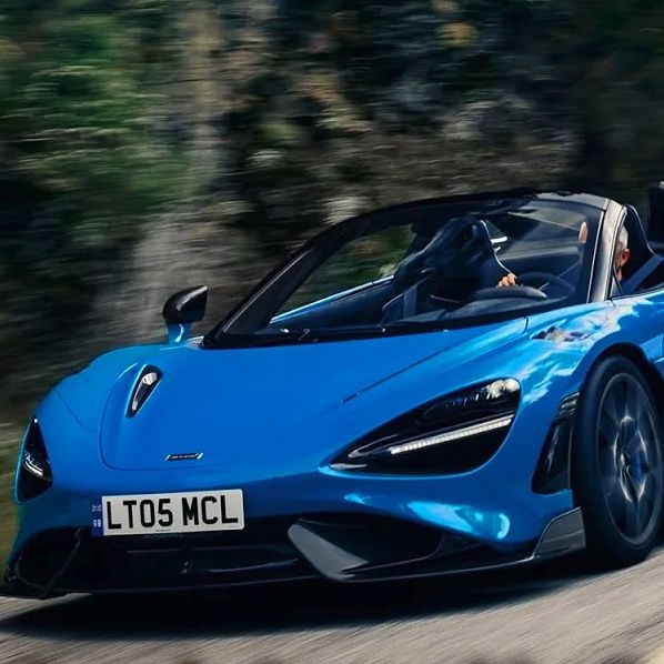 McLaren 765 LT Spider - In pista sotto le stelle