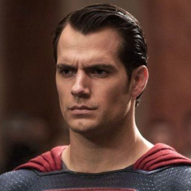 POP-UP NEWS: Henry Cavill sarà di nuovo Superman?