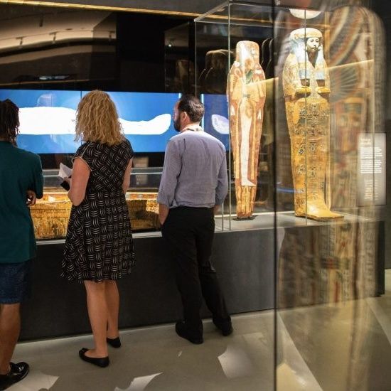 Resti dell'antico popolo egiziano nei musei: esiste qualcosa come l'esposizione etica?