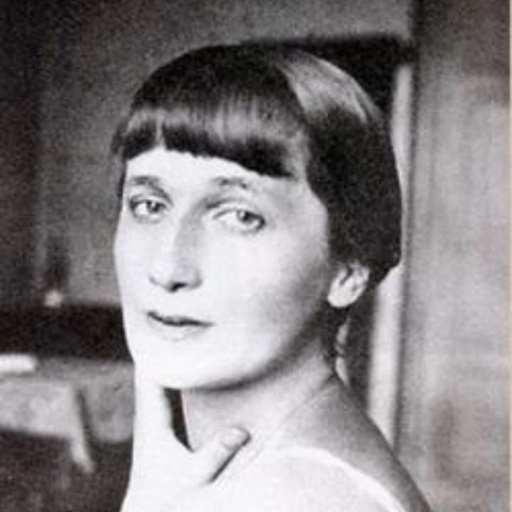 Amadeo Modigliani, Ana Ajmátova