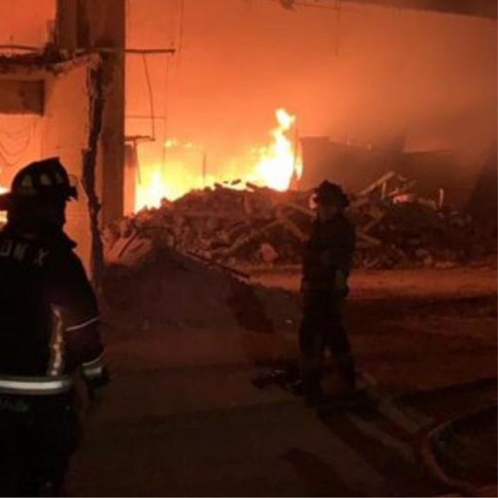 Autoridades capitalinas no reportan decesos por incendio en La Merced
