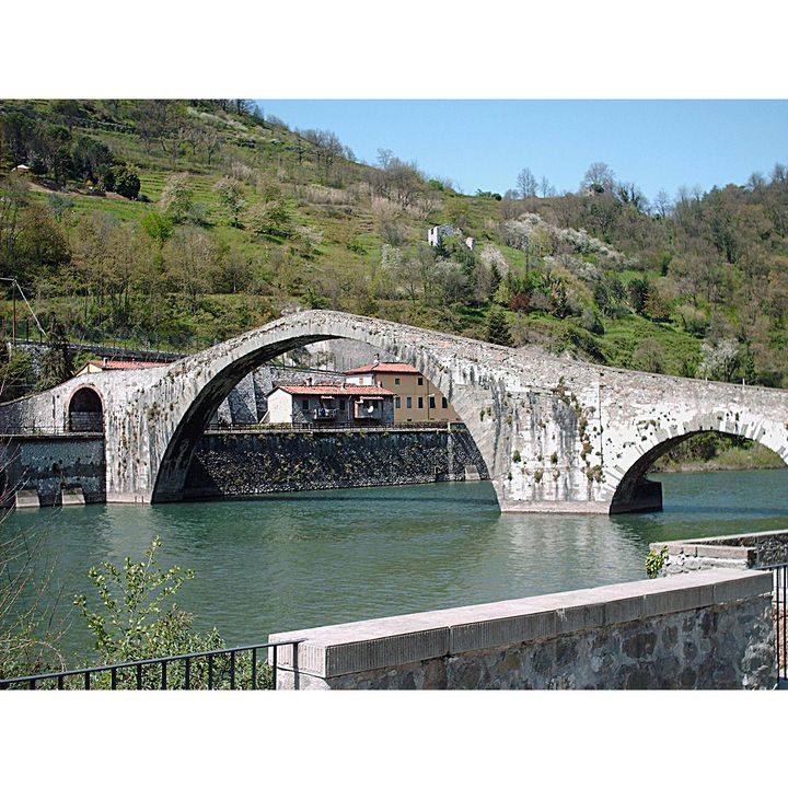 Il Ponte del diavolo di Borgo a Mozzano (Toscana)