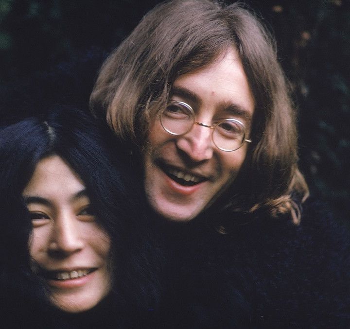 04,99.- YOKO ONO