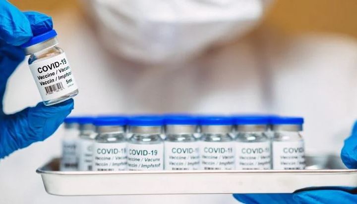 World Renowned Infectious Disease Doctor on New COVID-19 Vaccines and Recommended Thanksgiving Precautions