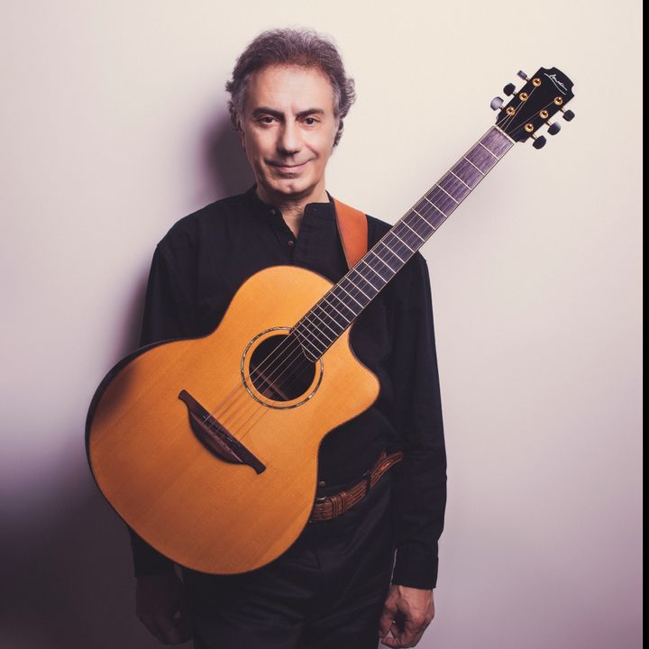 Guitar Virtuoso Pierre Bensusan