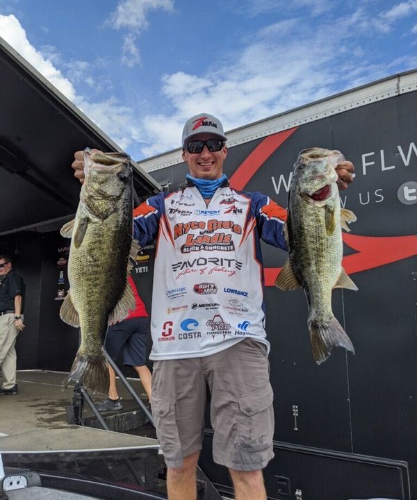 Grae Buck readys for his first Bassmaster Classic plus a look back at FLW's Harris Chain