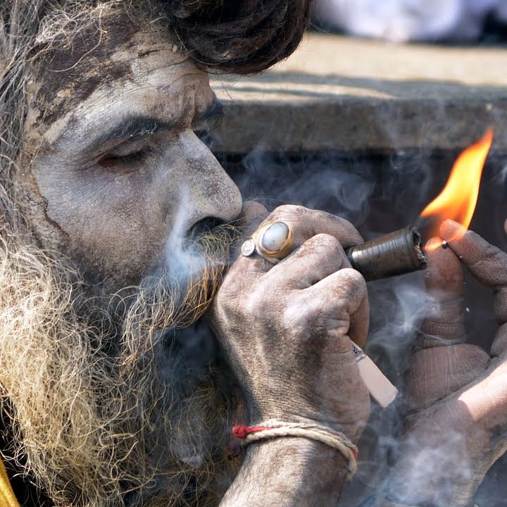 Usare Cannabis per scopi religiosi è reato? Krishnanath agli arresti domiciliari