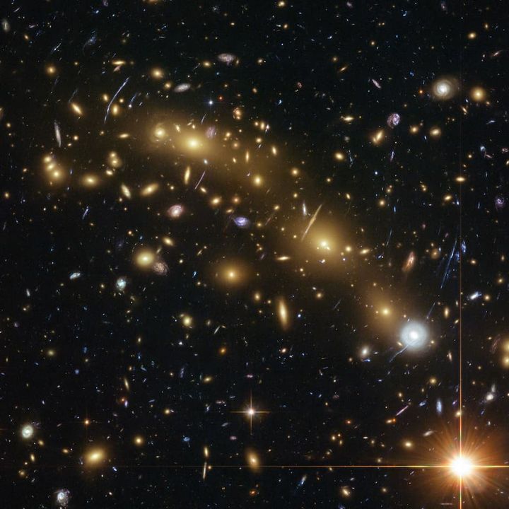 Hubble e Spitzer testimoni dell'alba cosmica