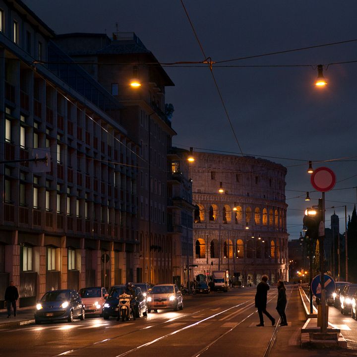 #404 Dehors in centro, bonus capitolini, sanità in rosso, morire in bici e altre storie di Roma