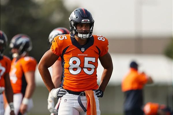 HU #526: Broncos Camp | The Good & The Bad from First 10 Practices | w/ Chris Hernandez