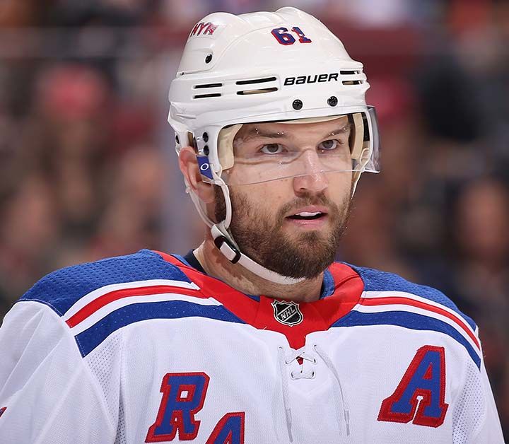 Rick Nash And Don Sweeney Discuss Star's Fit With Bruins