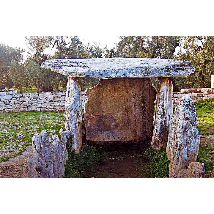 Il dolmen di Chianca a Bisceglie (Puglia)