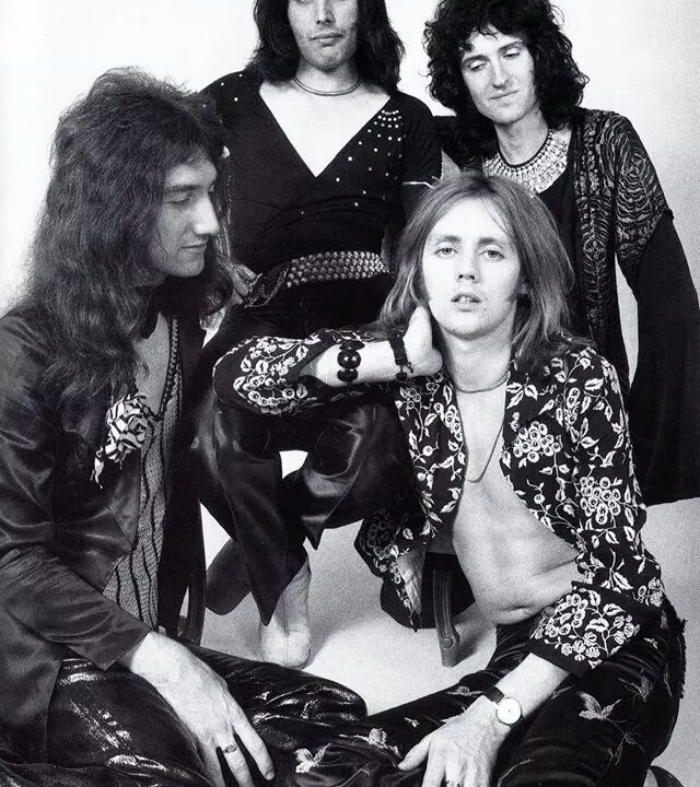 129.- White Queen As it Began
