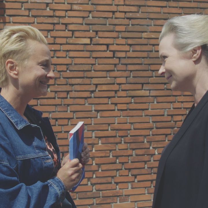 ‘Bagom bogen': Ane Cortzen møder Helle Helle og diskuterer minimalisme