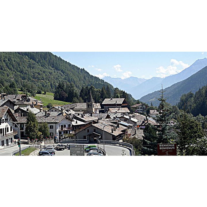 Etroubles un museo a cielo aperto (Valle d'Aosta - Borghi più Belli d'Italia)