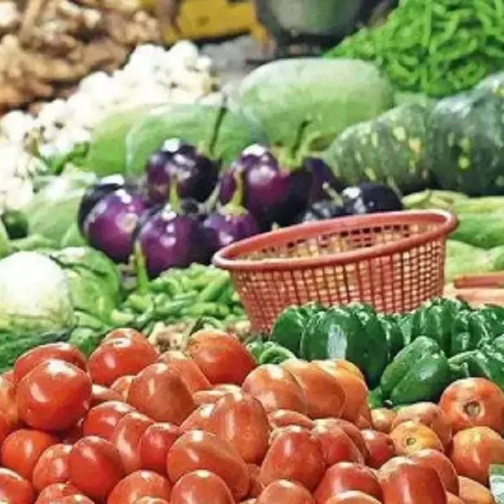 सब्जियों के दाम से बिगड़ा बजट - Vegetable Price Rise (Duniya Mere Aage, 17 July 2023)