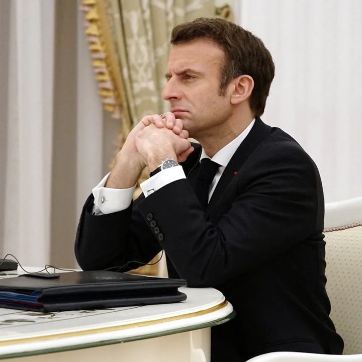 Putin se reune con Macron para tratar caso Ucrania 07FEB