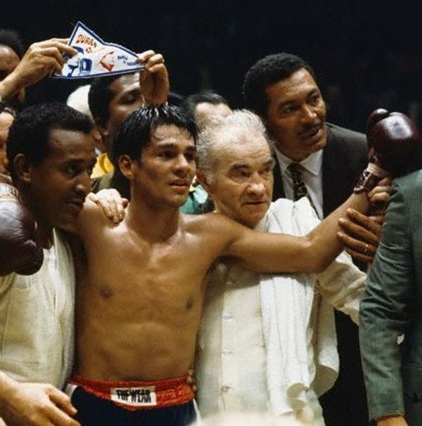 TGT Presents On This Day January 21, 1978, Roberto Duran beats Esteban DeJesus in the third